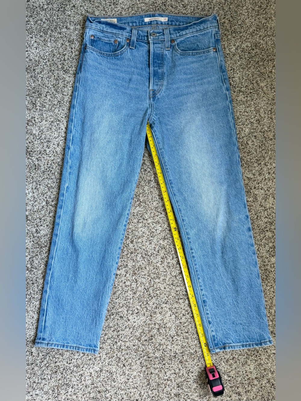 Levi’s Wedgie Straight Jeans Size 27 inseam 26”